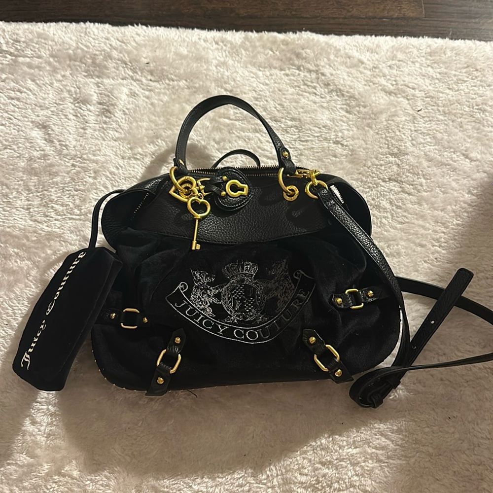 Black juicy couture cross body bag